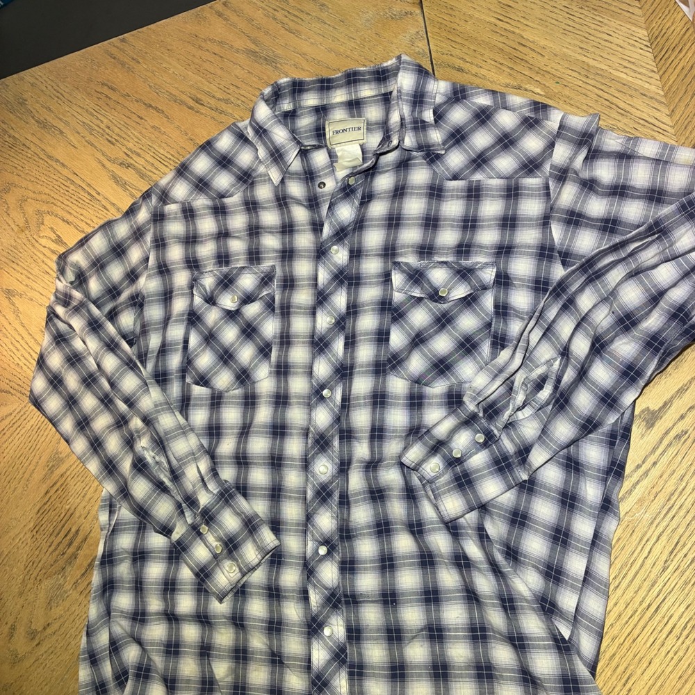 Frontier Mens Navy White Plaid Western Pearl Snap Shirt Long Sleeve Raw Hem